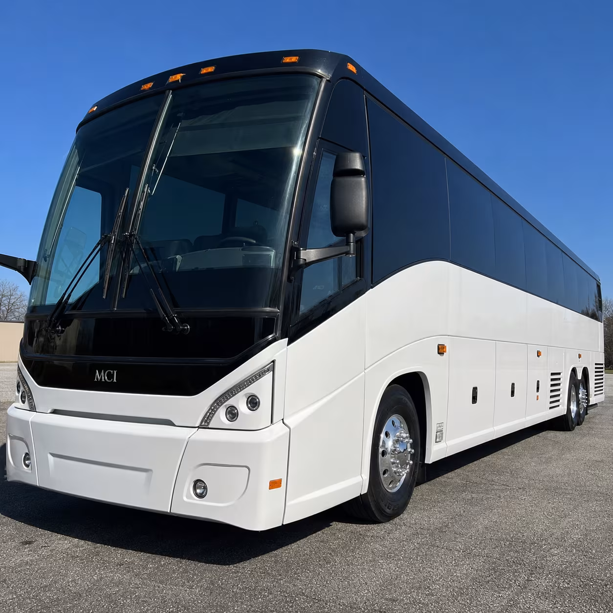 bus rental options for hollywood trips