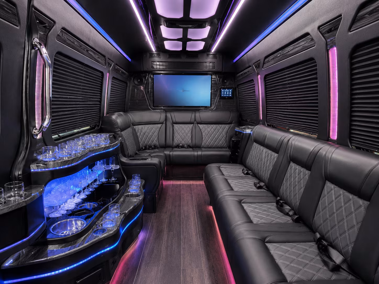 bus rentals for ultra rolling loud and miami music festival weekends