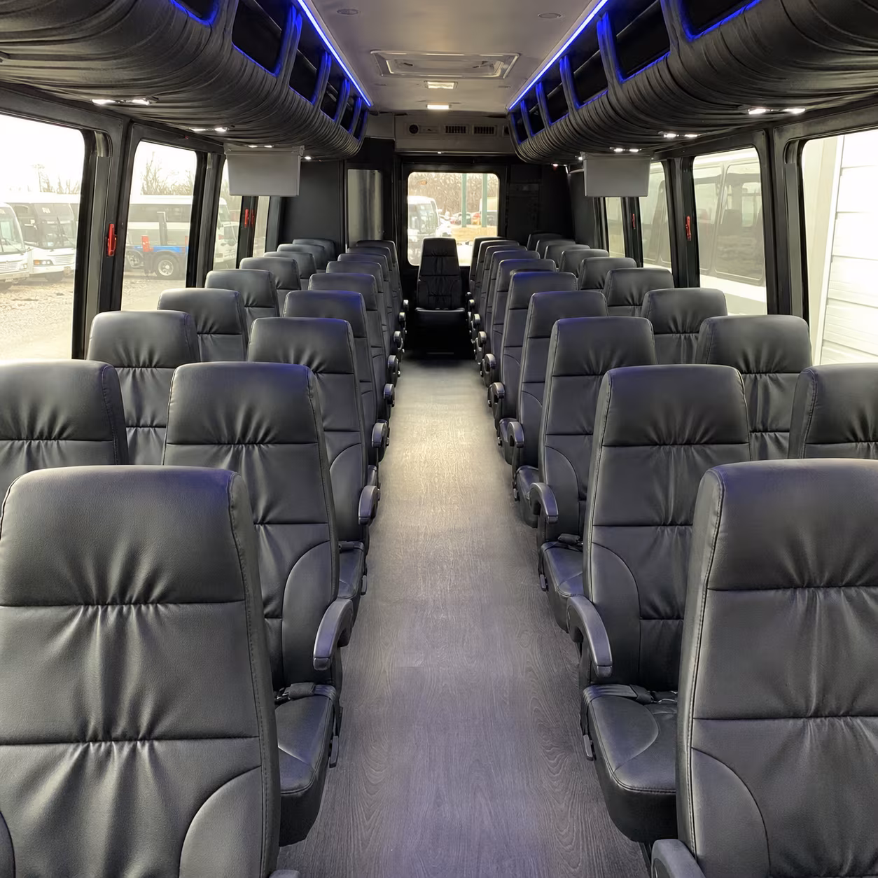 does the day of the week or the date change what a bus rental costs in hollywood