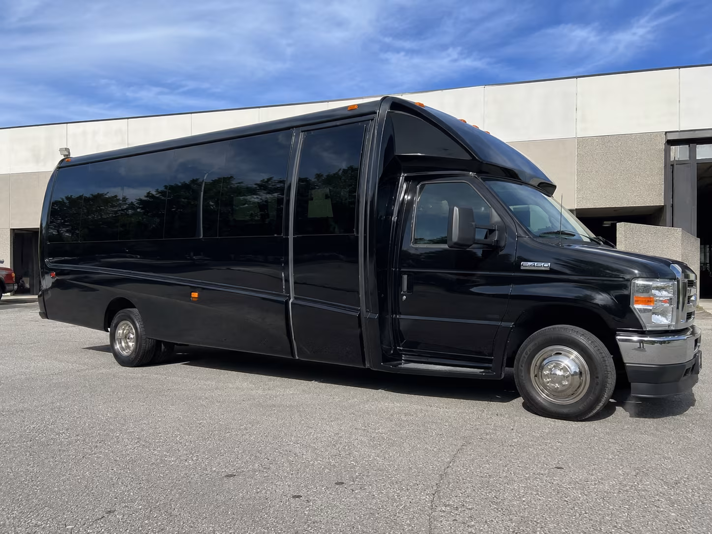 find the perfect transportation for your next corporate event 1
