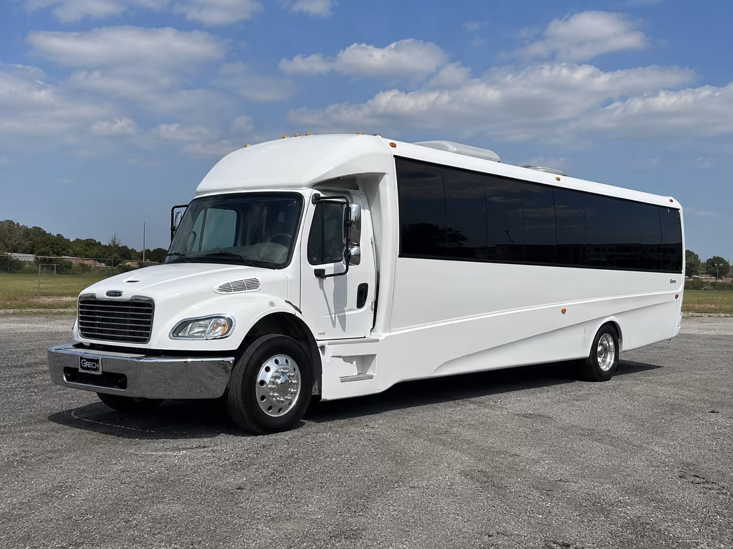 hollywood 50 passenger party bus