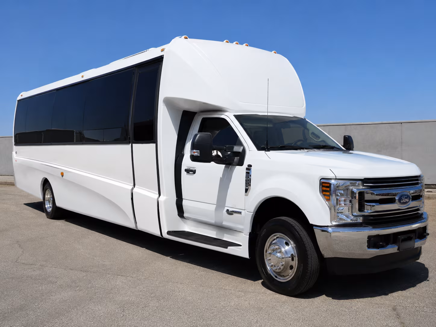 hollywood concert transportation onboard seating