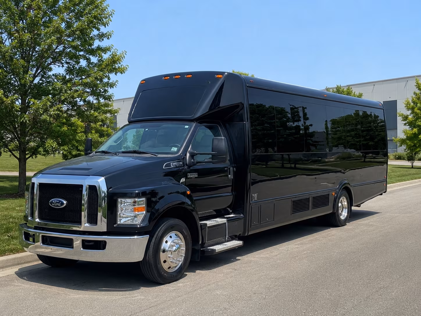 hollywood quincea n era sweet 16 party bus rental