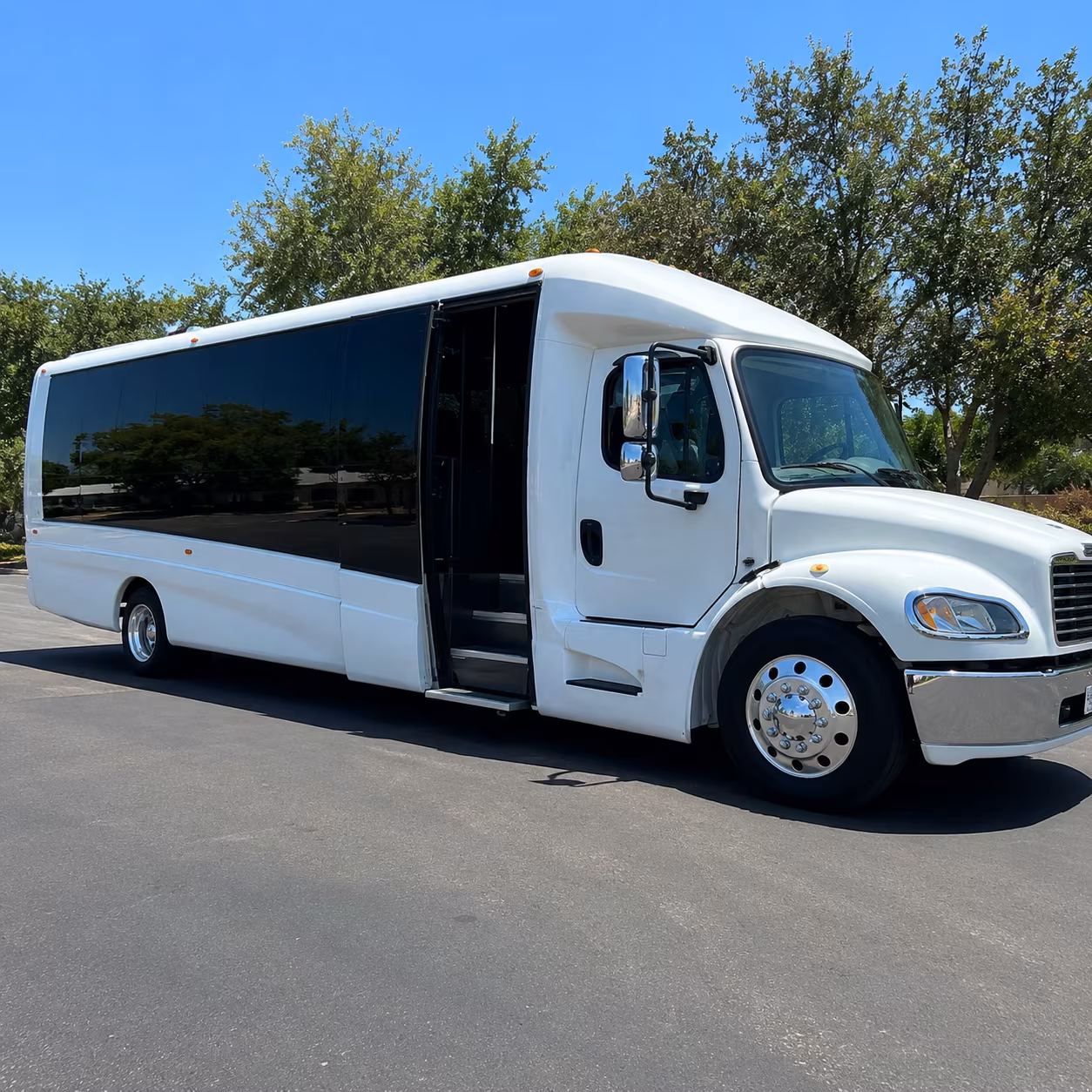 museum field trip buses for hollywood and broward county schools