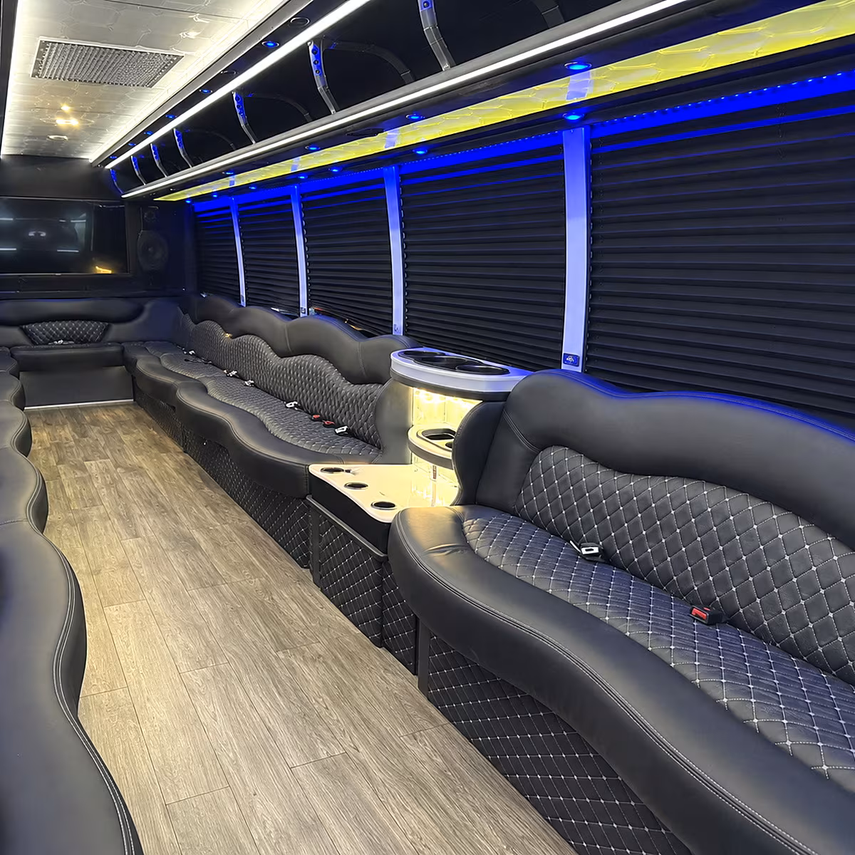 party bus rentals for hollywood high school proms