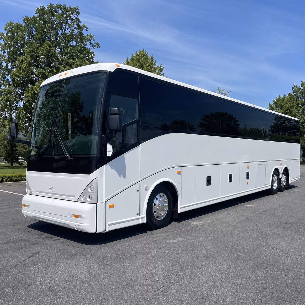 wine tour buses for bachelorette and birthday groups in hollywood